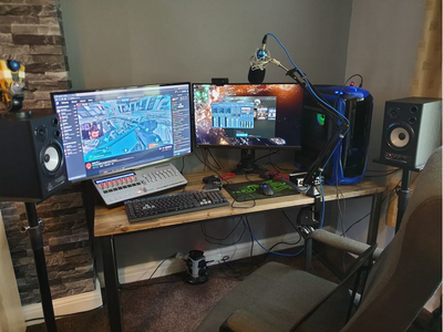 What desk should I use for my home office Absalom Classics