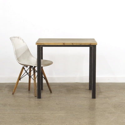 Square Table Nº 0 - Clearance