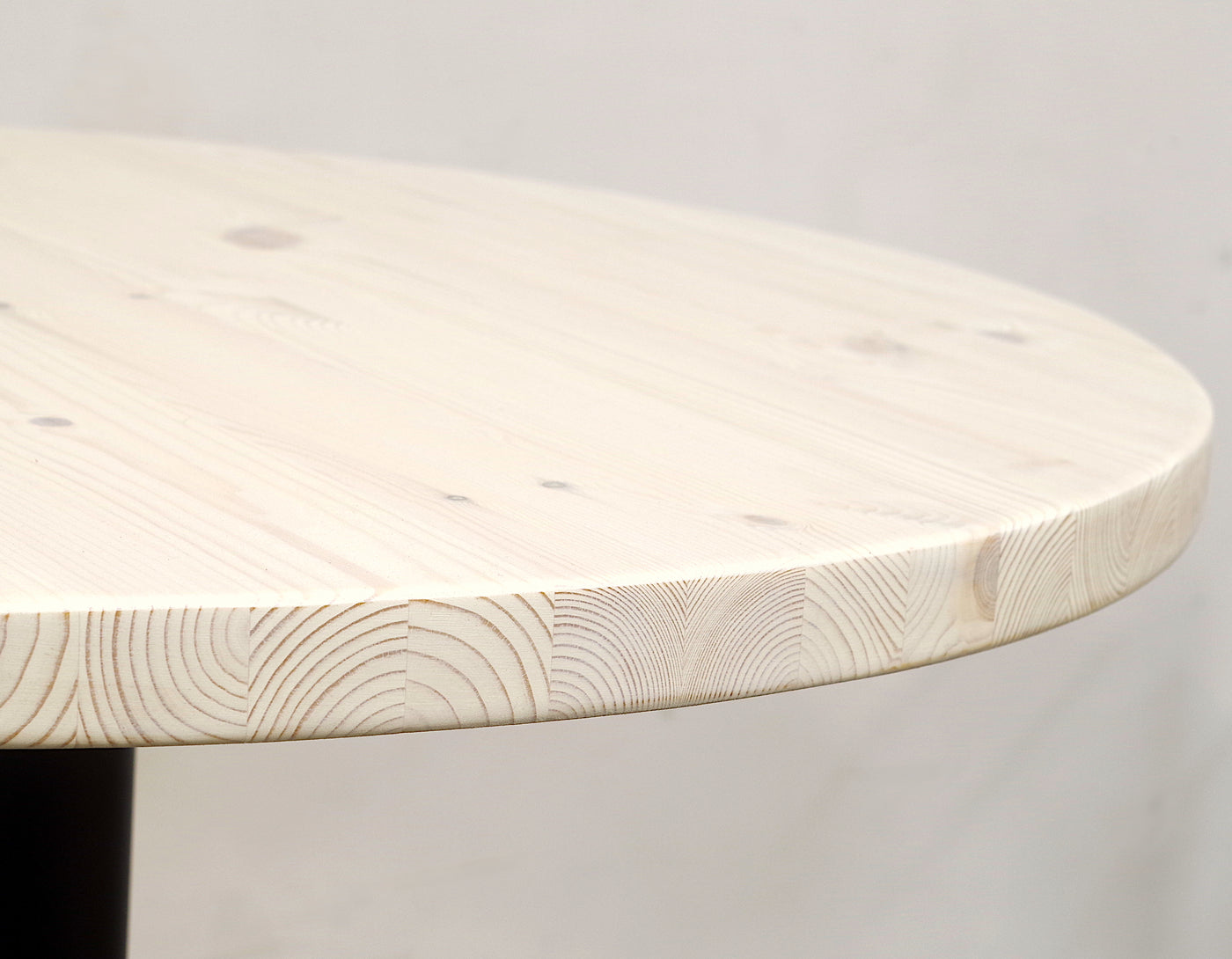 Round Table Nº 0 - Bistro Table